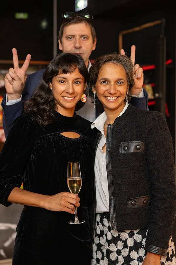 photographie d’invités lors d’un cocktail