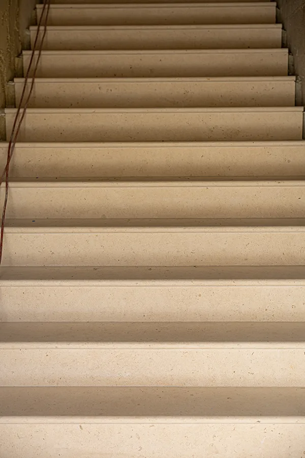 photo escalier architecture intérieure Paris