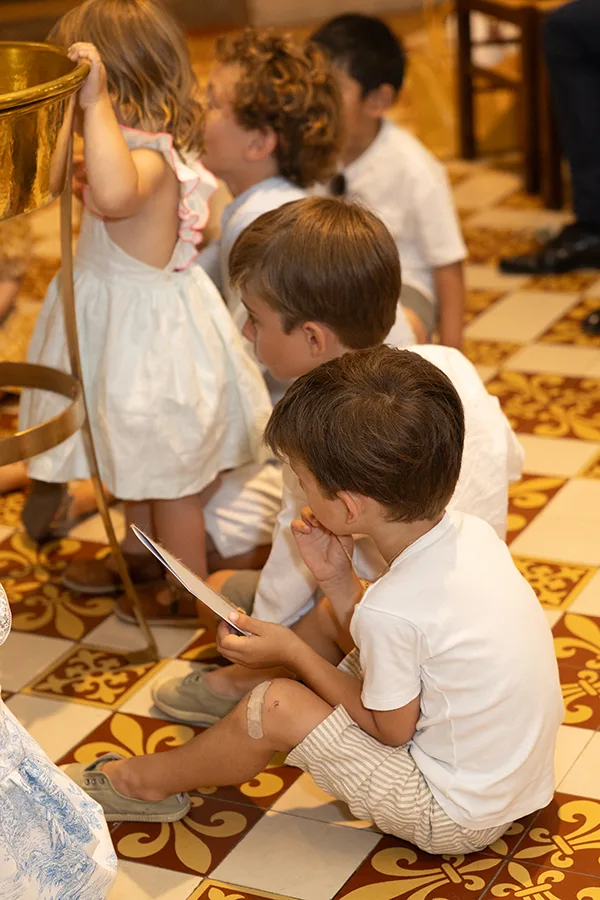 photo de baptême à Paris – cérémonie