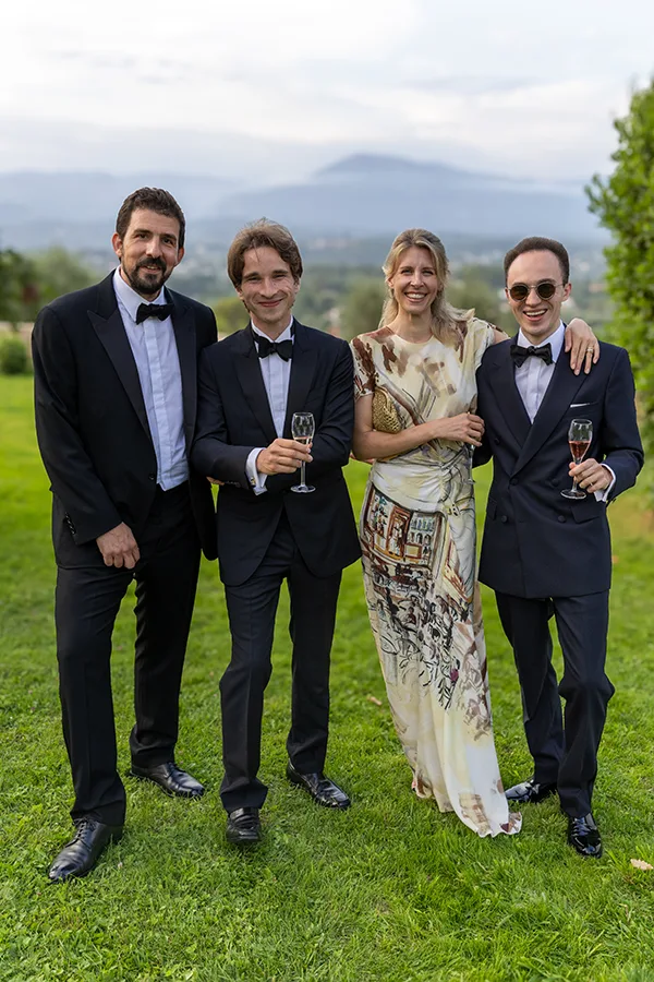 photo de mariage à Paris - les amis